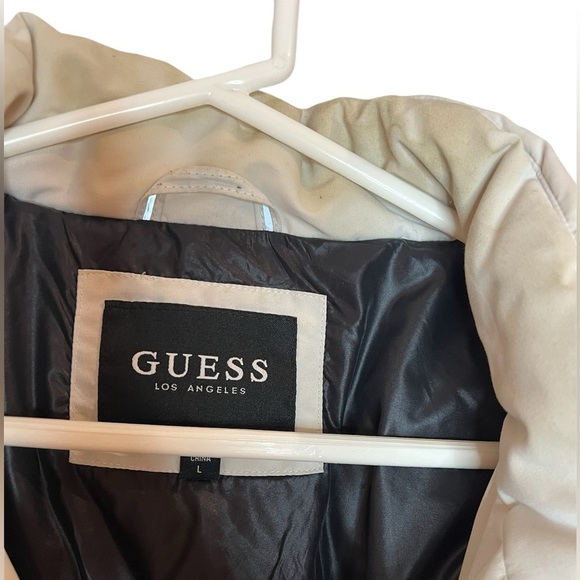 Guess puffer jacket - Picture 3 of 3